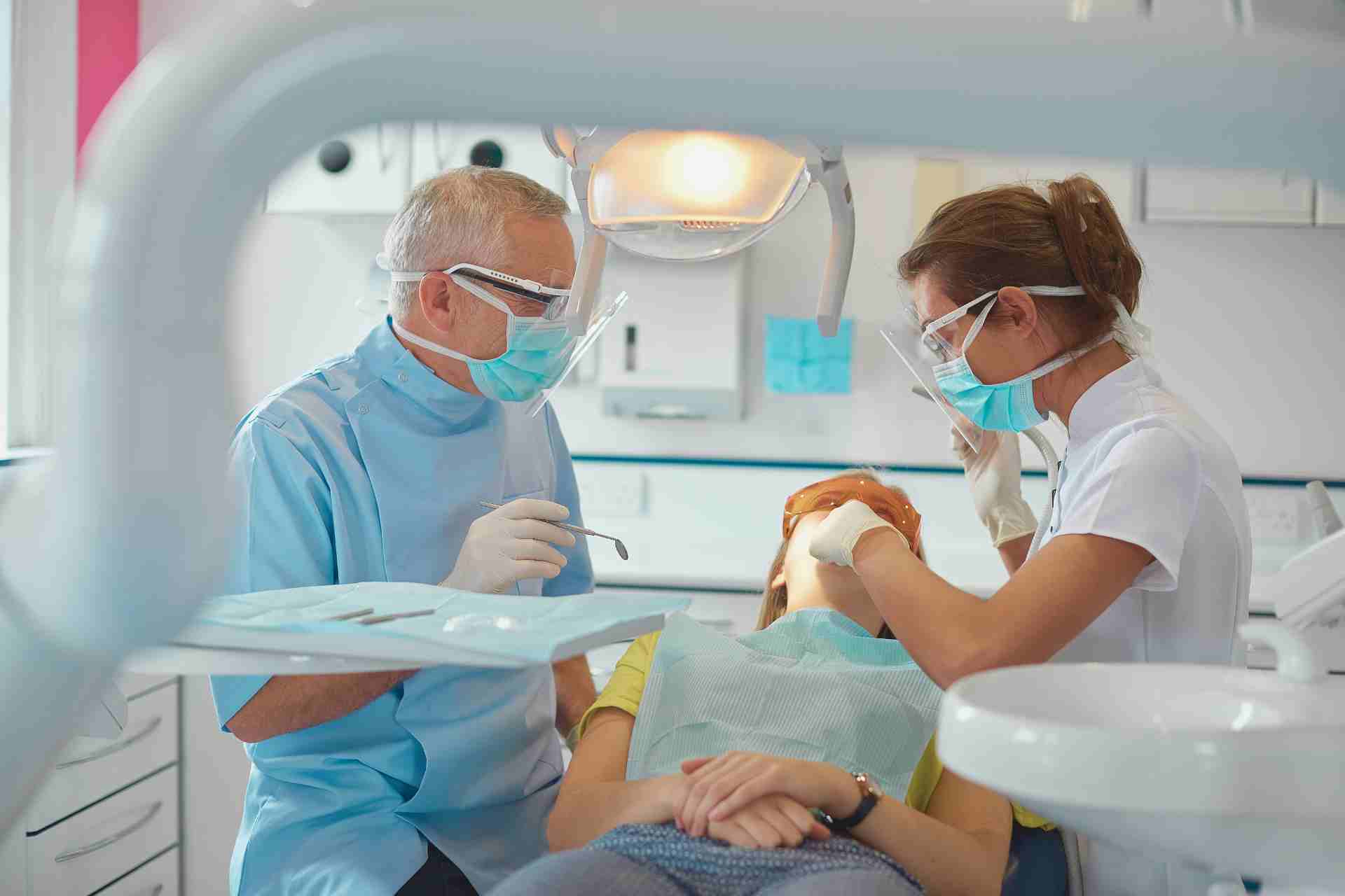 Dentist in Azusa, CA